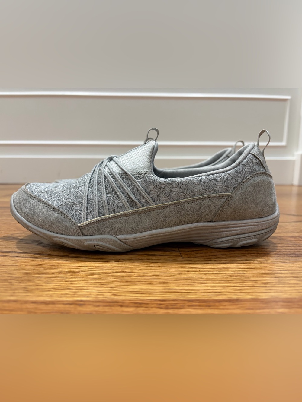Skechers Empress Wide Awake Slip-on Sneaker Light Gray (8) - Picture 2 of 8